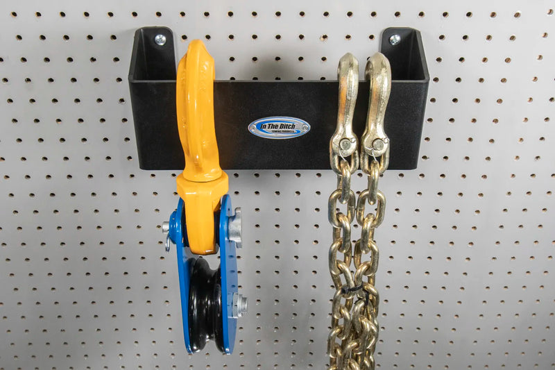 Load image into Gallery viewer, Snatch Block Chain Holder for Pegboard Wall
