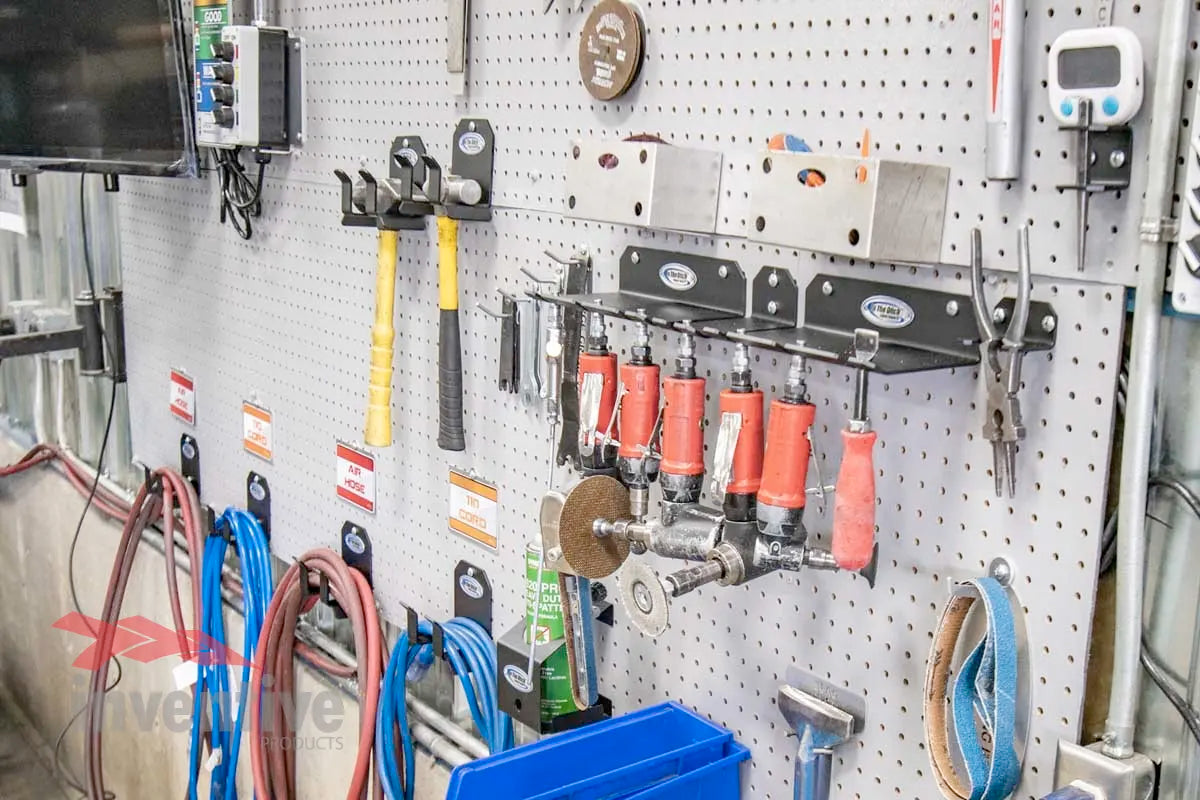 wall mounted pneumatic air tool storage